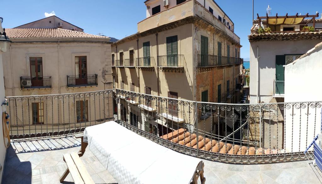 Terrazza Spinola Apartment Cefalu Ngoại thất bức ảnh